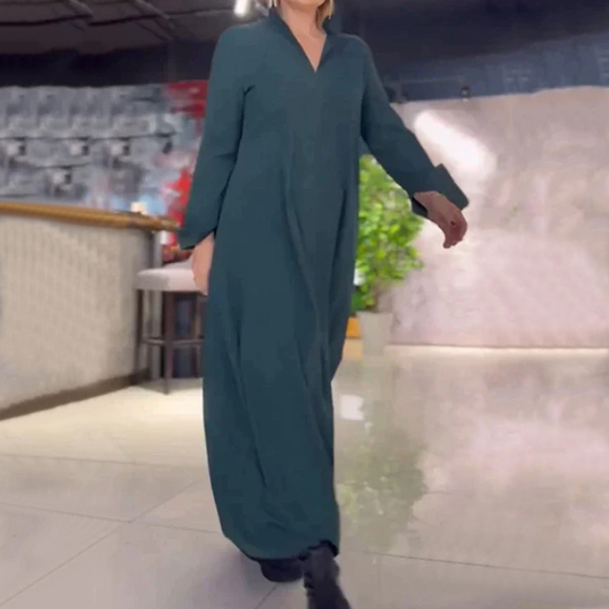 V-Neck Maxi Dress eprolo
