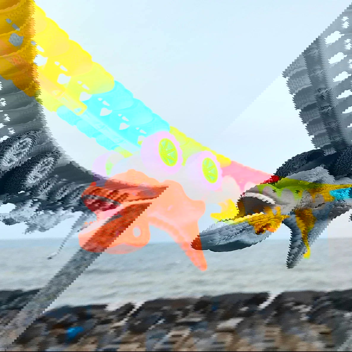 DinoFloat - Anti-Gravity Dinosaur Car - Urban-Utopia