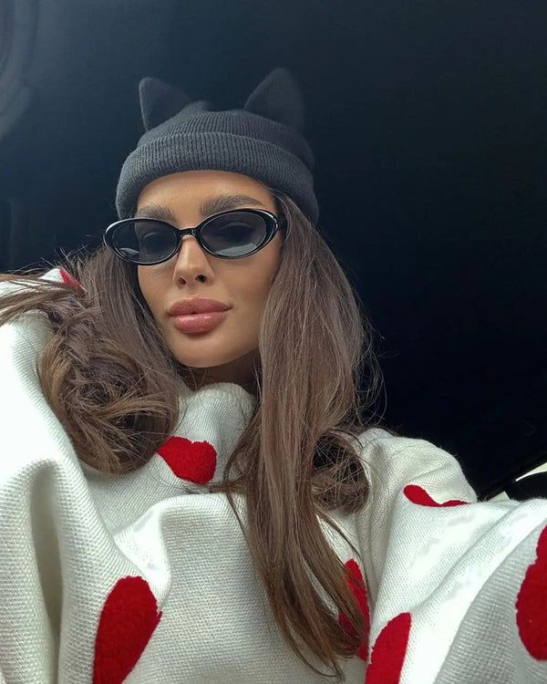 Embroidered Red Heart Sweater - Urban-Utopia