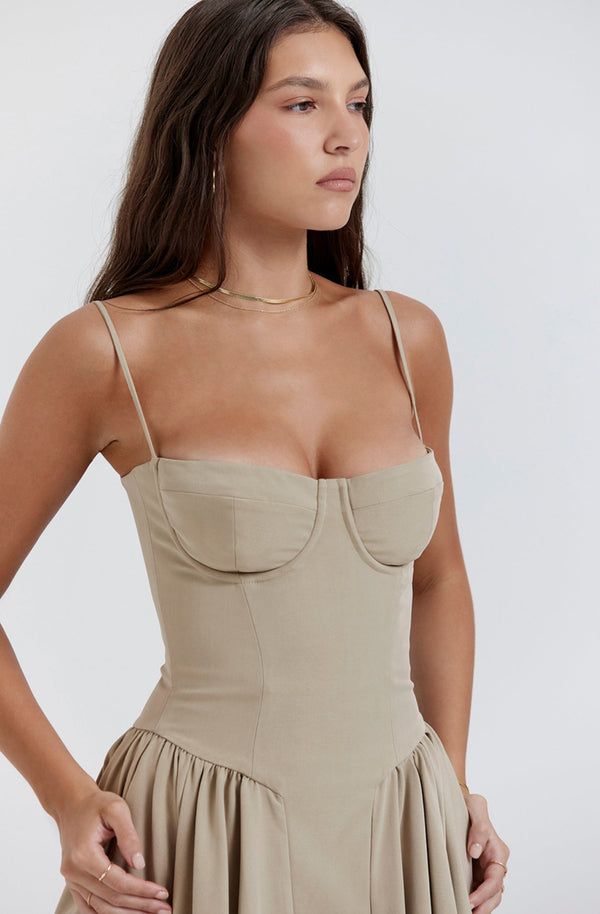 The Valeria Dress - Urban-Utopia