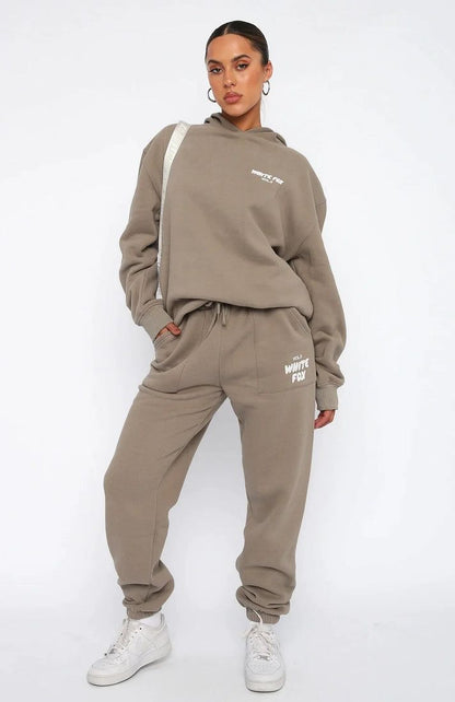 White Fox Hoodie+ Free Joggers - Urban-Utopia